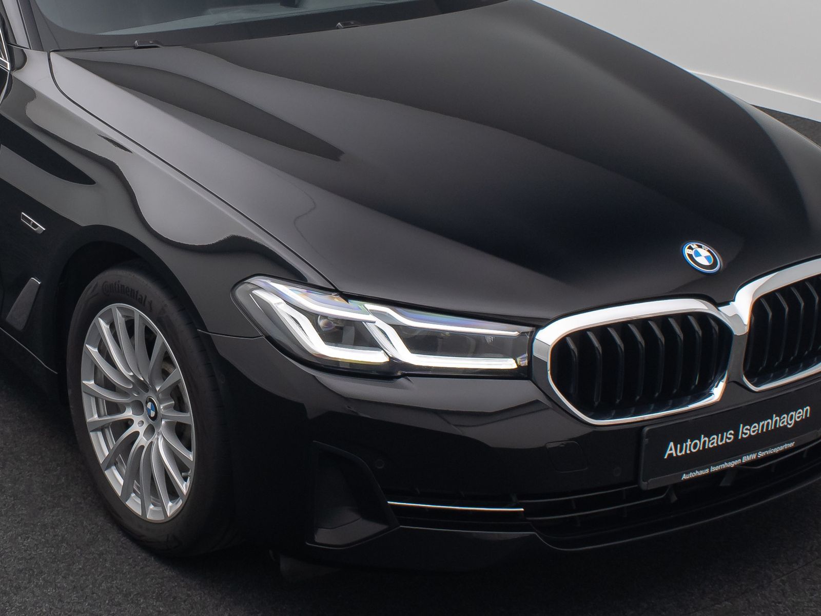 Fahrzeugabbildung BMW 530e xD ACC Laser HUD DAB Kamera 4xKlima Sport