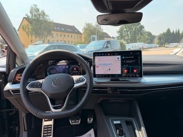 Volkswagen Golf Lim. 1.5 eTSI 150PS Energy, LED, KAMERA