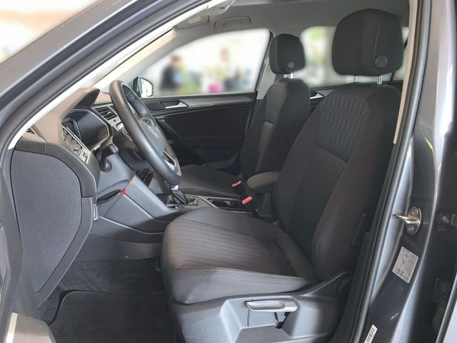 Tiguan Allspace 2.0 TDI DSG LED+KAMERA+AHK+DCP+A