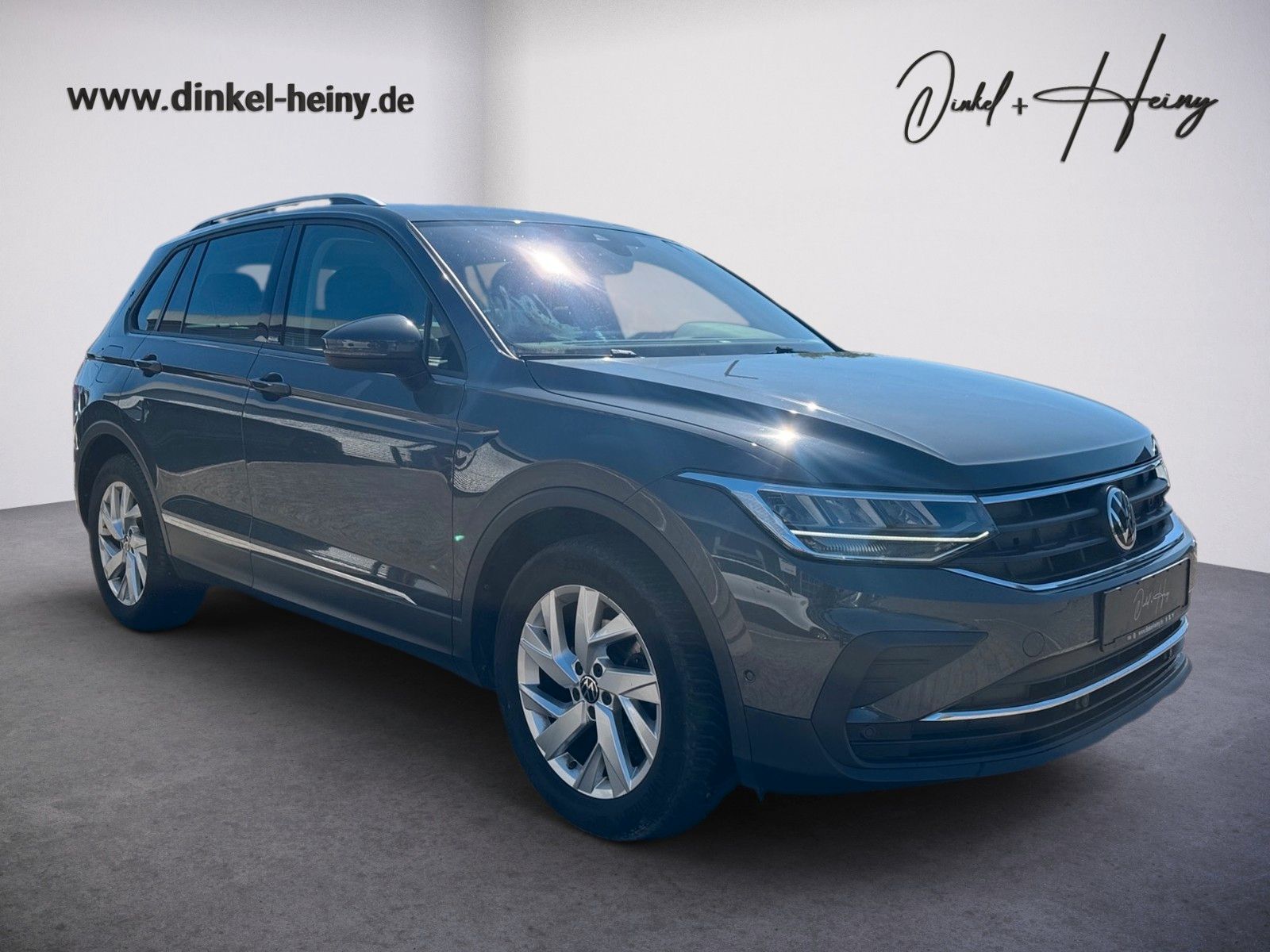 Fahrzeugabbildung Volkswagen Tiguan Life ACTIVE 1.5 TSI