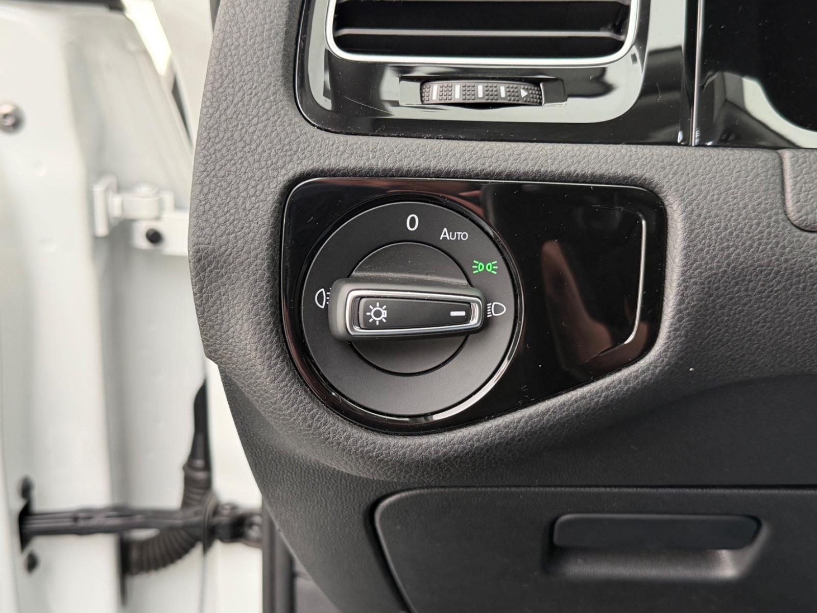Volkswagen Golf VII Variant 1.5 TSI*UNITED*ACC-SHZ-APPLE, миниатюра 27