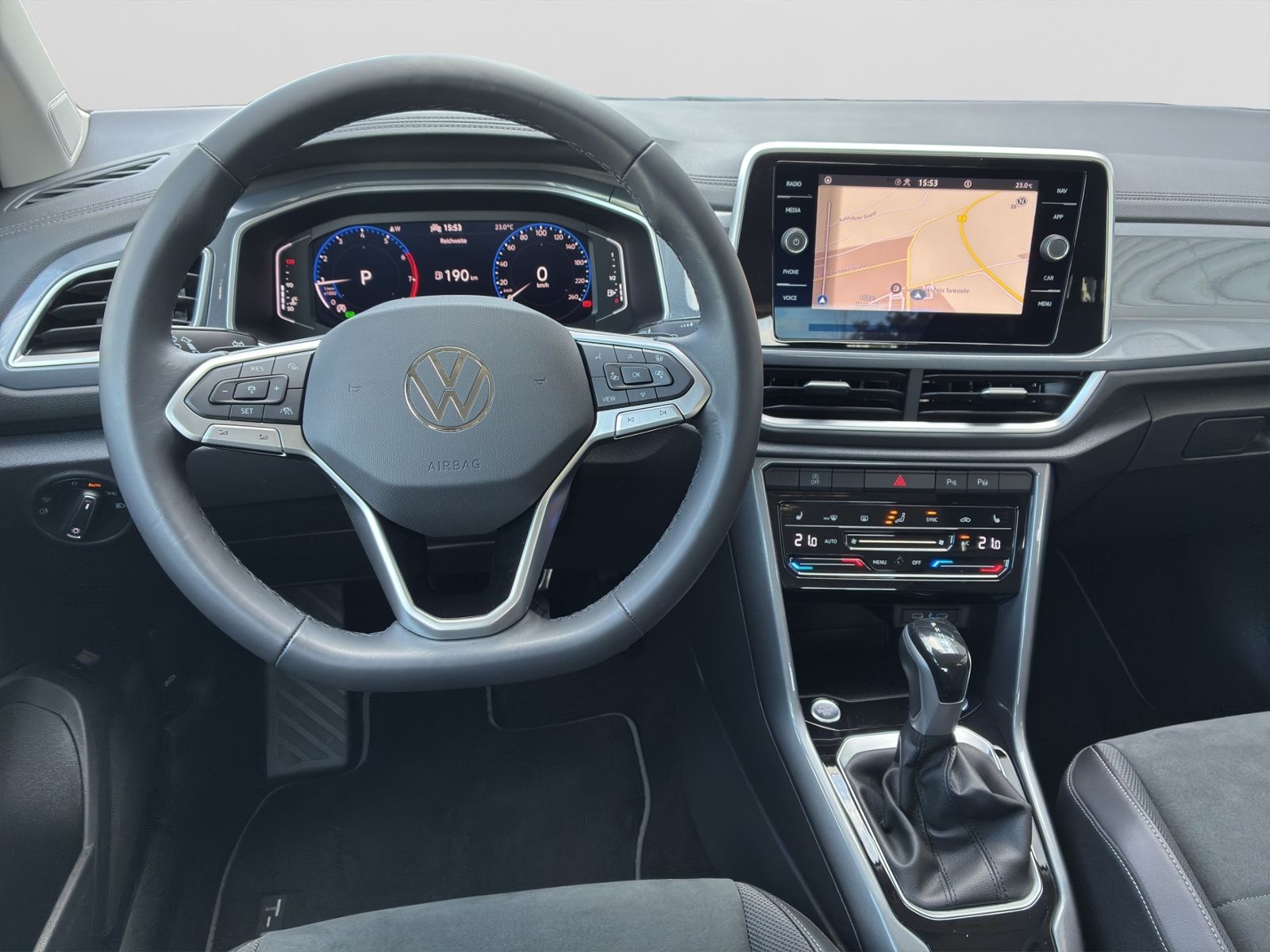 T-Roc 1.5 TSI DSG STYLE *LED+*KEYLESS*IQ.DRIVE*