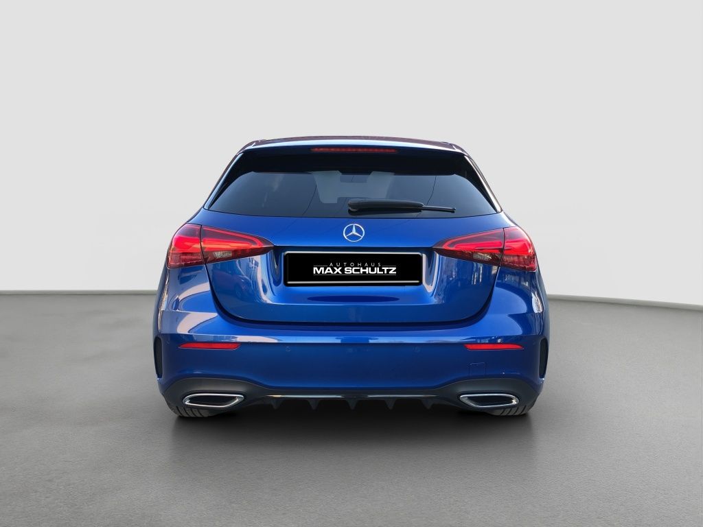 Fahrzeugabbildung Mercedes-Benz A 200 d AMG*NIGHT*DISTR*MULTIB*KEYLESS*KAM*NAVI