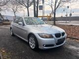BMW 325 i Limousine  /Top Zustand / Automatik / Navi - BMW 325 aus 2008: 325i