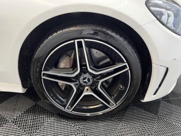Mercedes C 300 - 11