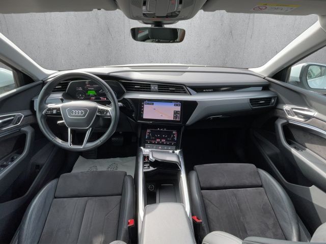 e-tron 55 quattro Bluetooth Navi LED Klima