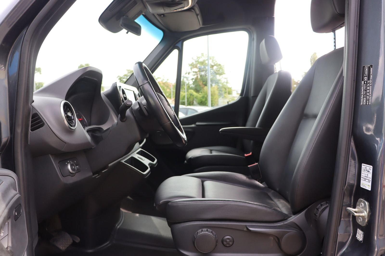 Fahrzeugabbildung Mercedes-Benz Sprinter AAC * Sitzhzg * EXTRALANG * XXL * Maxi