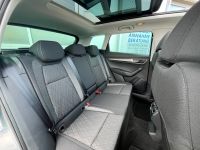 SKODA Karoq 1.5 TSI DSG Selection PANO KAM AHK 5JGAR bei Autohaus Landmann & Maier OHG