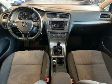 Volkswagen Golf VII Variant Trendline BMT *Navi*