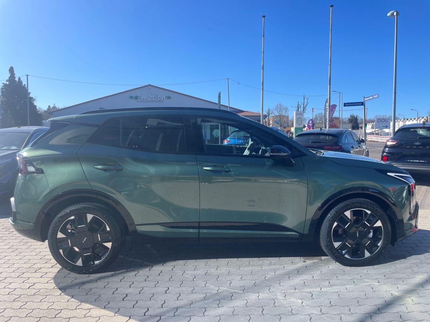 Fahrzeugabbildung Kia Sportage GT-Line 360°Kamera P3 P5 HUD Navi Leder