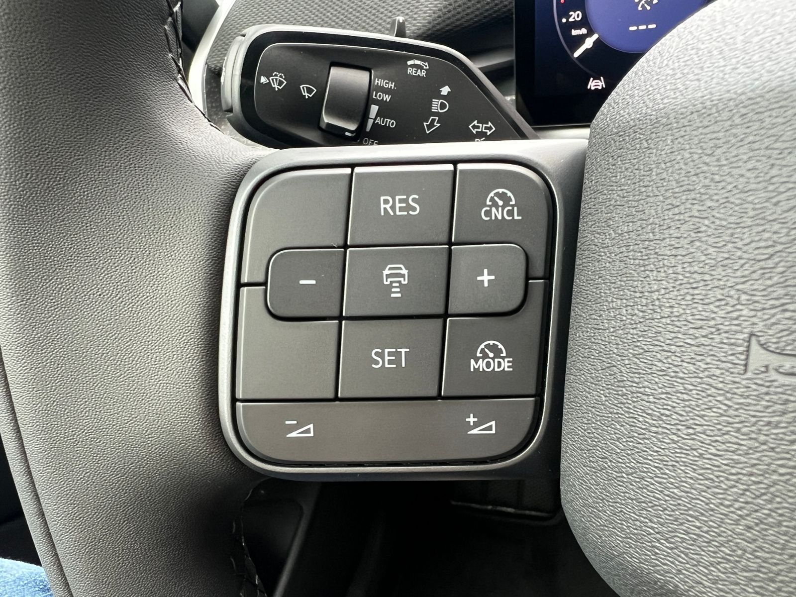Fahrzeugabbildung Volkswagen ID.3 NEO Life 50 kWh *19" LM-Felge, Ganzjahresre