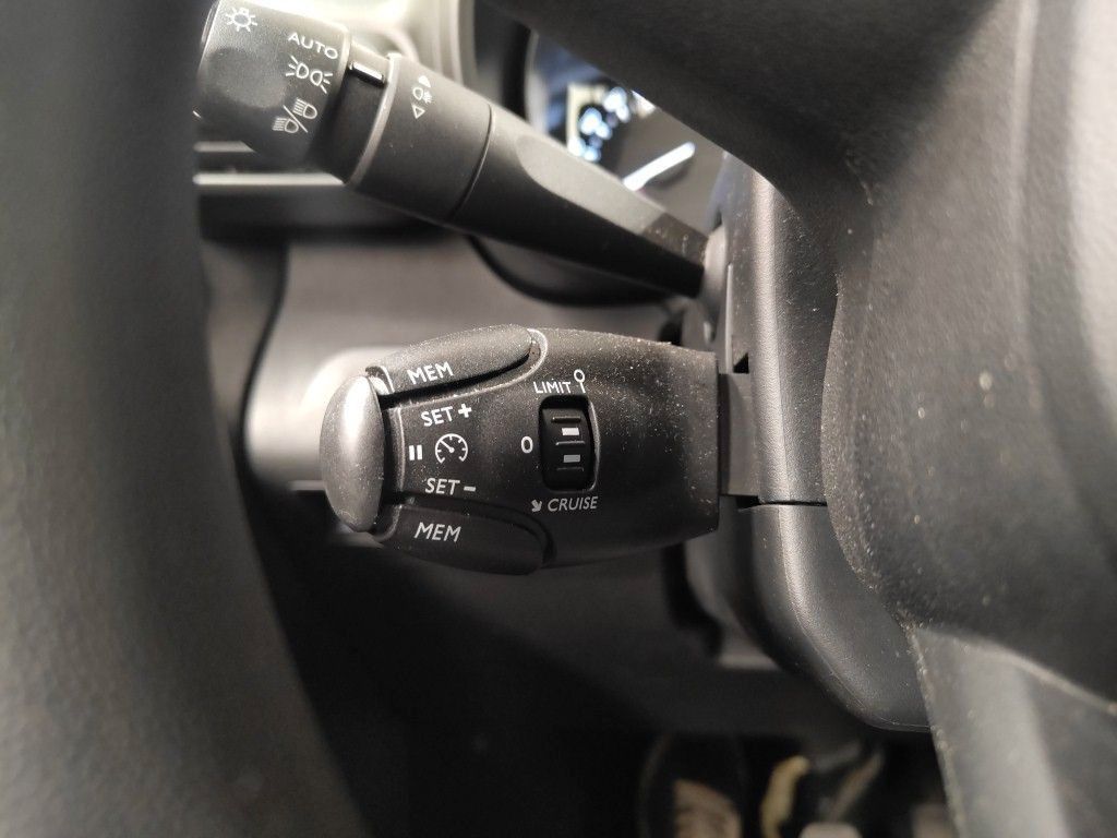 Fahrzeugabbildung Citroën Berlingo 1.2T Live M 2xSCHIEBETÜR/SPURASSISTENT