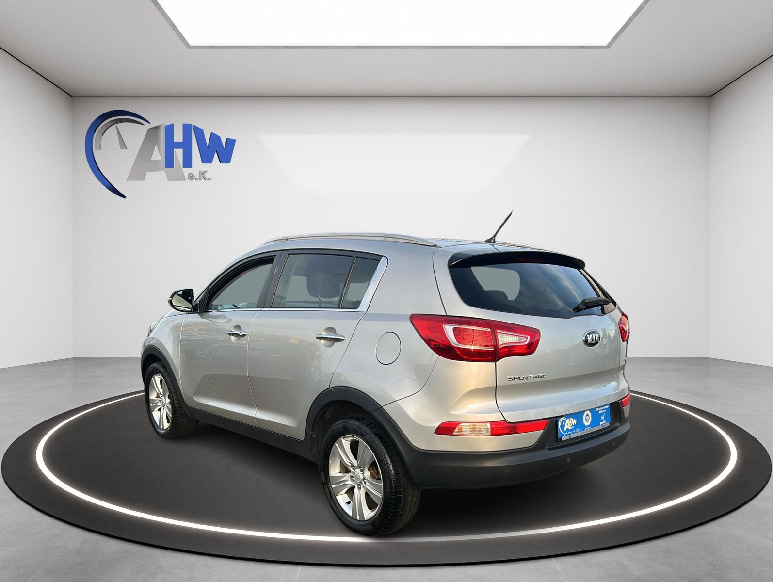 Fahrzeugabbildung Kia Sportage 2,0 Attract 2WD