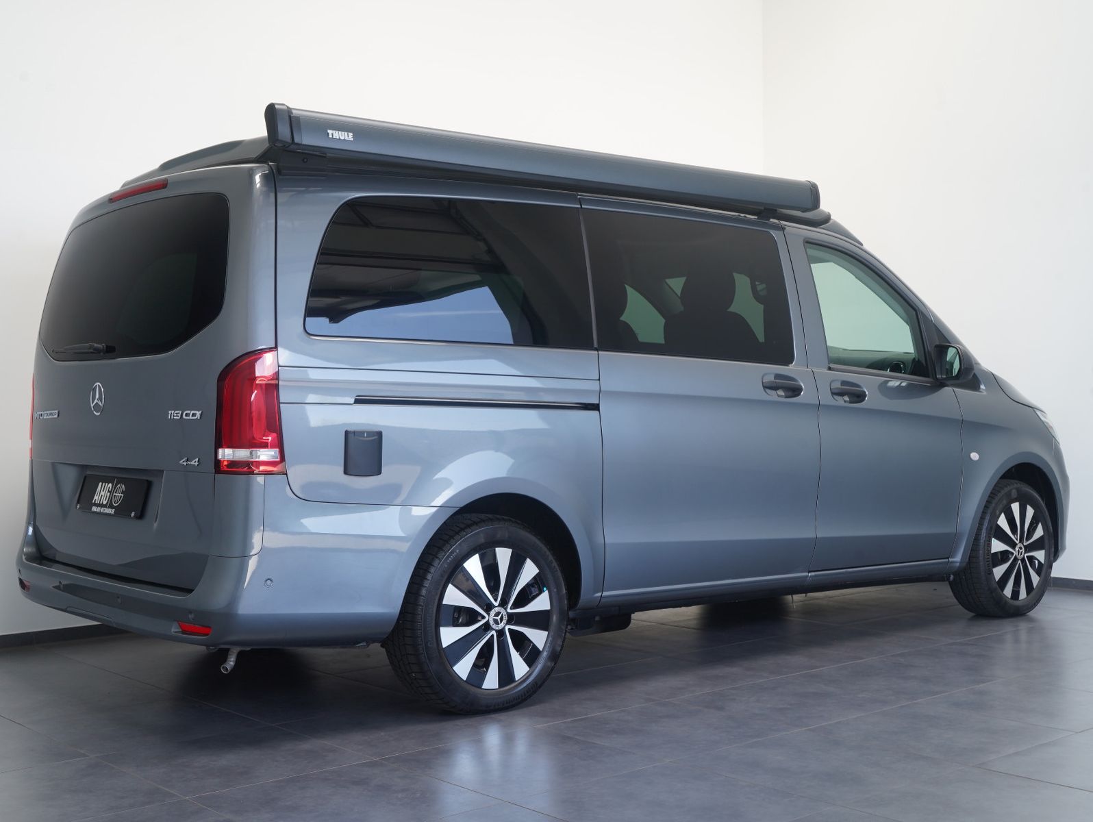 Fahrzeugabbildung Pössl VANSTAR Vito Tourer 119 CDI Pro 4x4 lang MARKISE