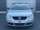 Volkswagen Polo IV Trendline*1. Hand*TÜV Neu*Allwetter R. - aus 2005 mit Benzin-Antrieb: Kleinwagen