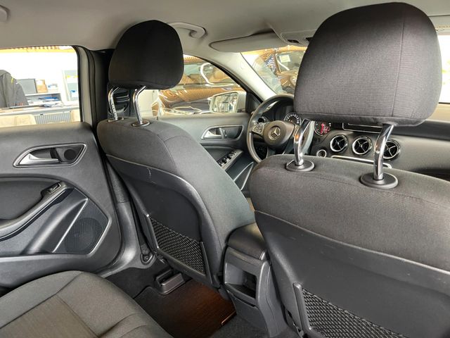 Mercedes-Benz A 180 CDI  d BlueEfficiency *NAVI*SZHZ*KLIMA*