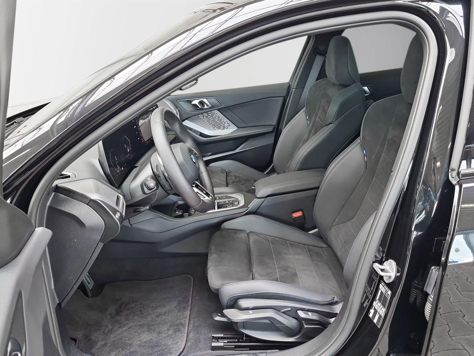 BMW 1 Series Hatch M-Sport ACC Pano Shz. RFK uvm., миниатюра 8