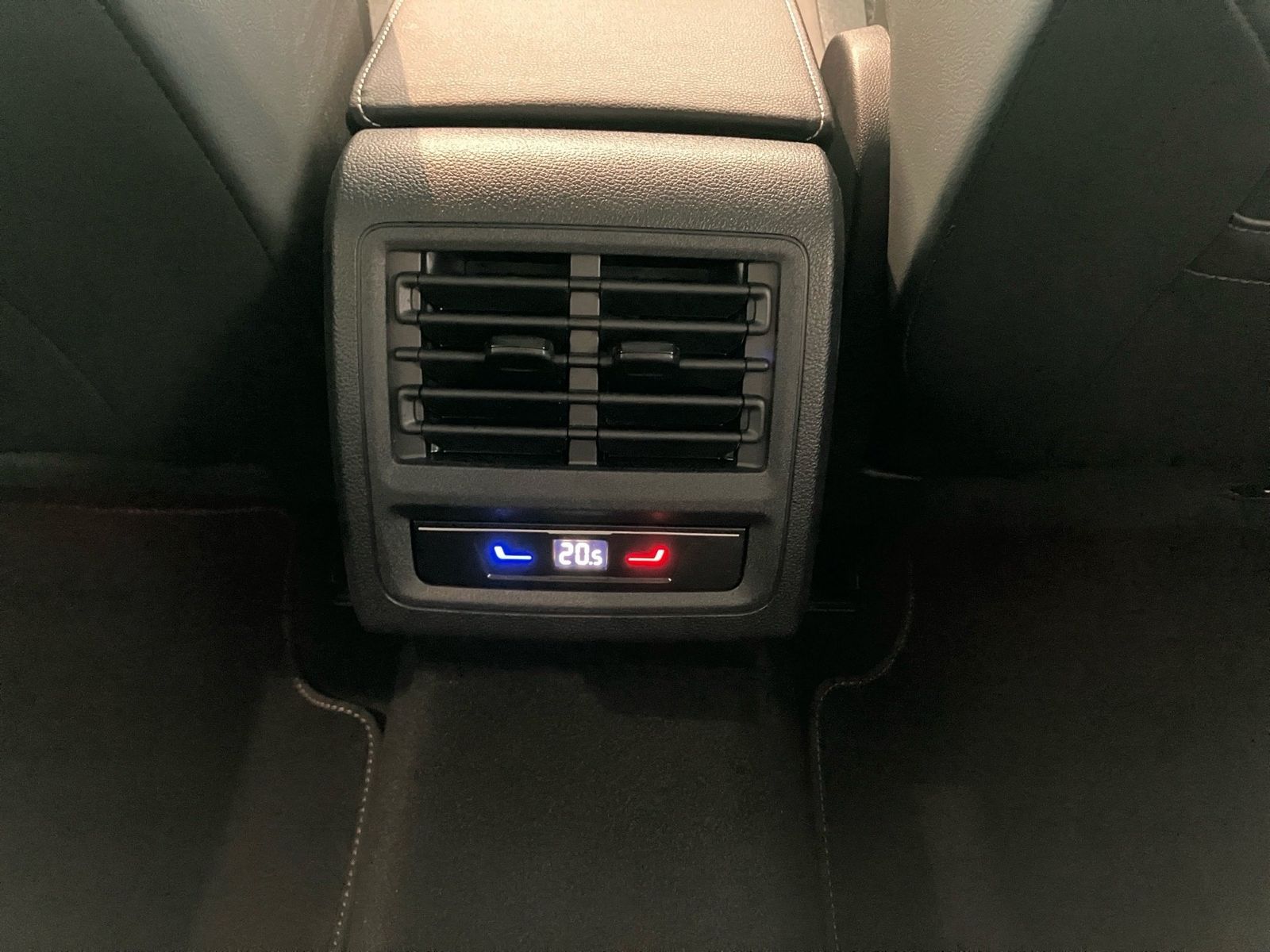 Volkswagen Golf - Bild 17