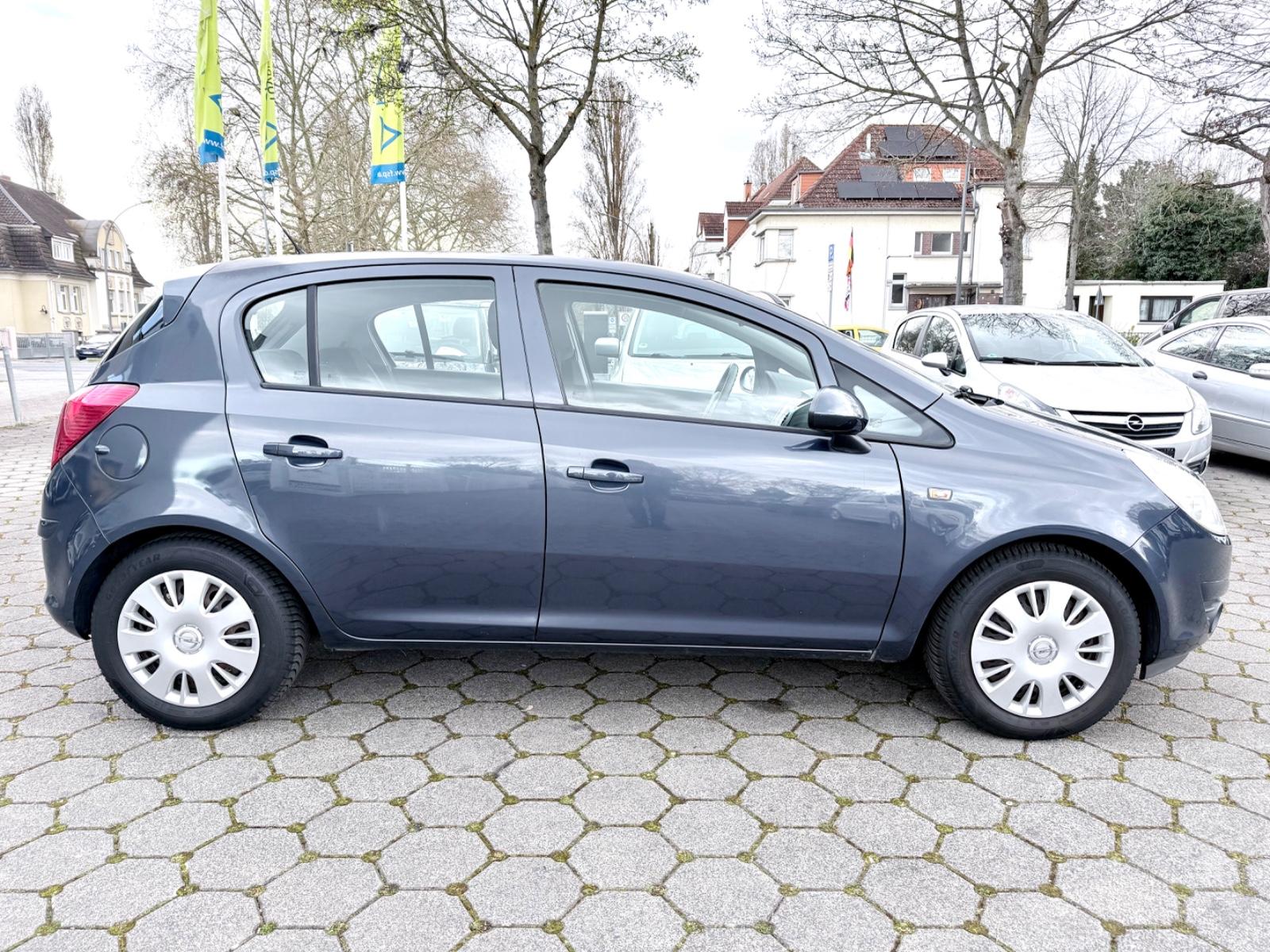 Opel Corsa D 1,2 Edition *5-türig*