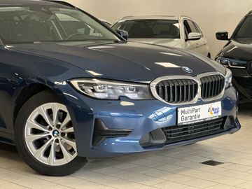 BMW 320 - 4