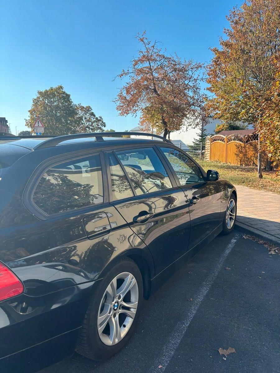 BMW 320 2008 — photo 6