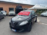 Lancia Ypsilon 1. 2 BENZINA 69CV 2014 - schwarze Lancia Ypsilon