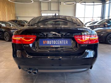 Jaguar XE R-Sport *BI-XENON*KAM*NAVI*TOUCH*LED*