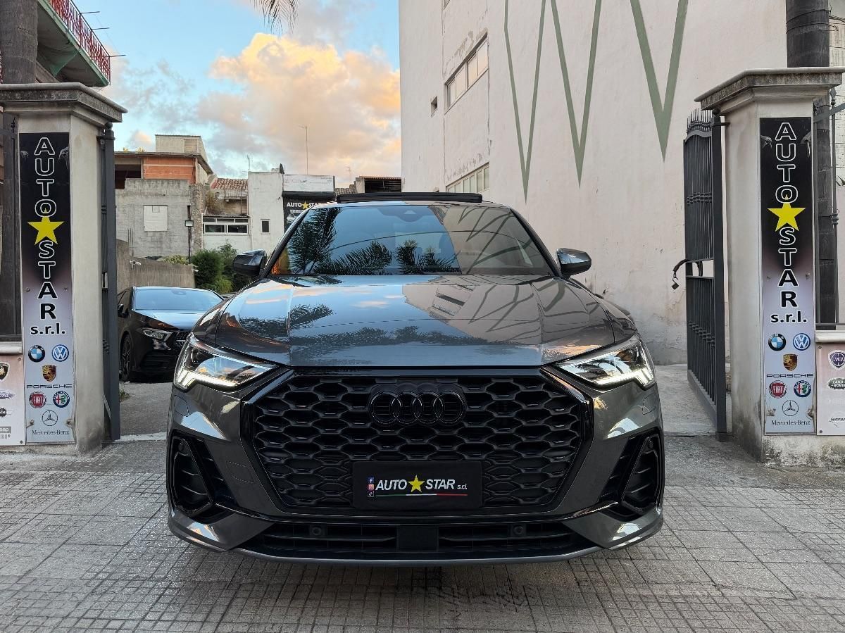 Audi Q3 Sportback 35TDI S-line Identity Black 15 imagem 3