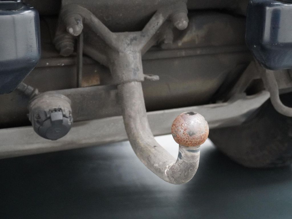 Mercedes-Benz G 350 d Professional navi kamera AHK Dachträger