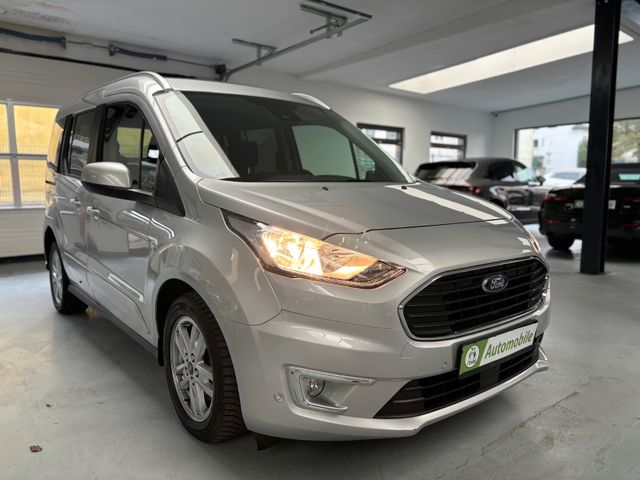 Ford Tourneo Connect Titanium NAVI KAMERA AHK PANO