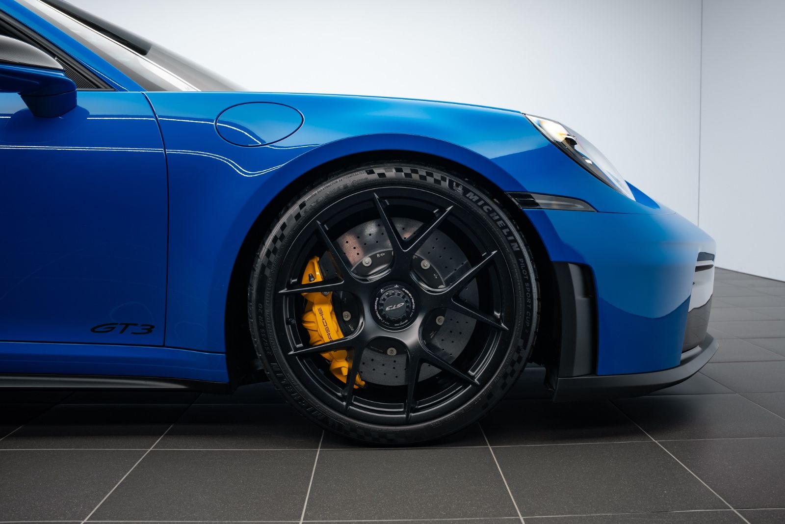 Fahrzeugabbildung Porsche 911 GT3 WEISSACH/CLUBSPORT/MAGNESIUM FELGEN/PCCB