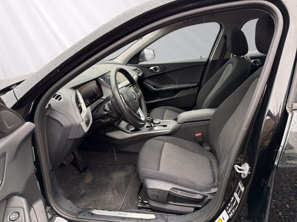 BMW 1 Series d xDrive HiFi Panorama LC Prof Komfortzugang, миниатюра 8