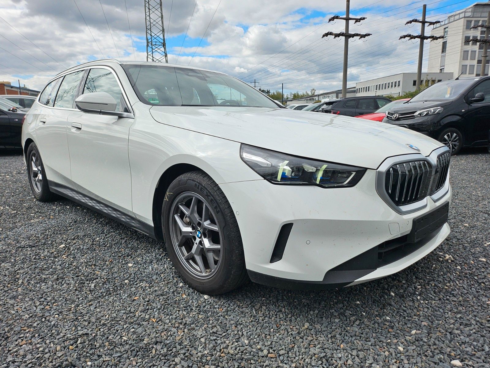BMW 540 d Touring xDrive KLIMA HUD AHK NAVI 8FACH foto 3