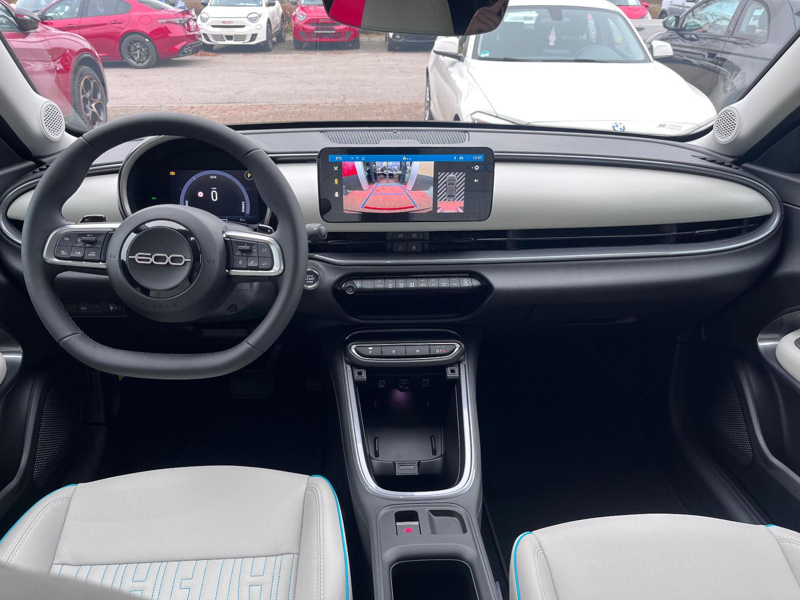 Fahrzeugabbildung Fiat 600 Hybrid La Prima