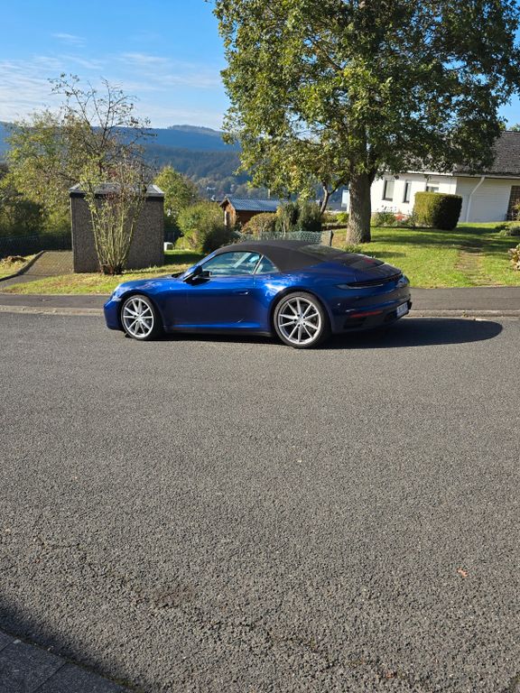 Image of Porsche 992