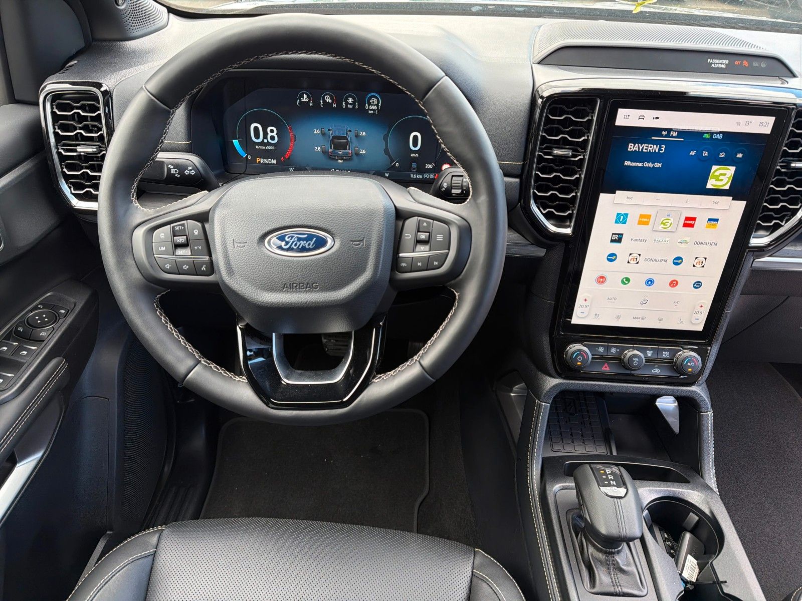 Fahrzeugabbildung Ford Ranger Platinum e-4WD Doppelkabine, TECHNOLOGIEP