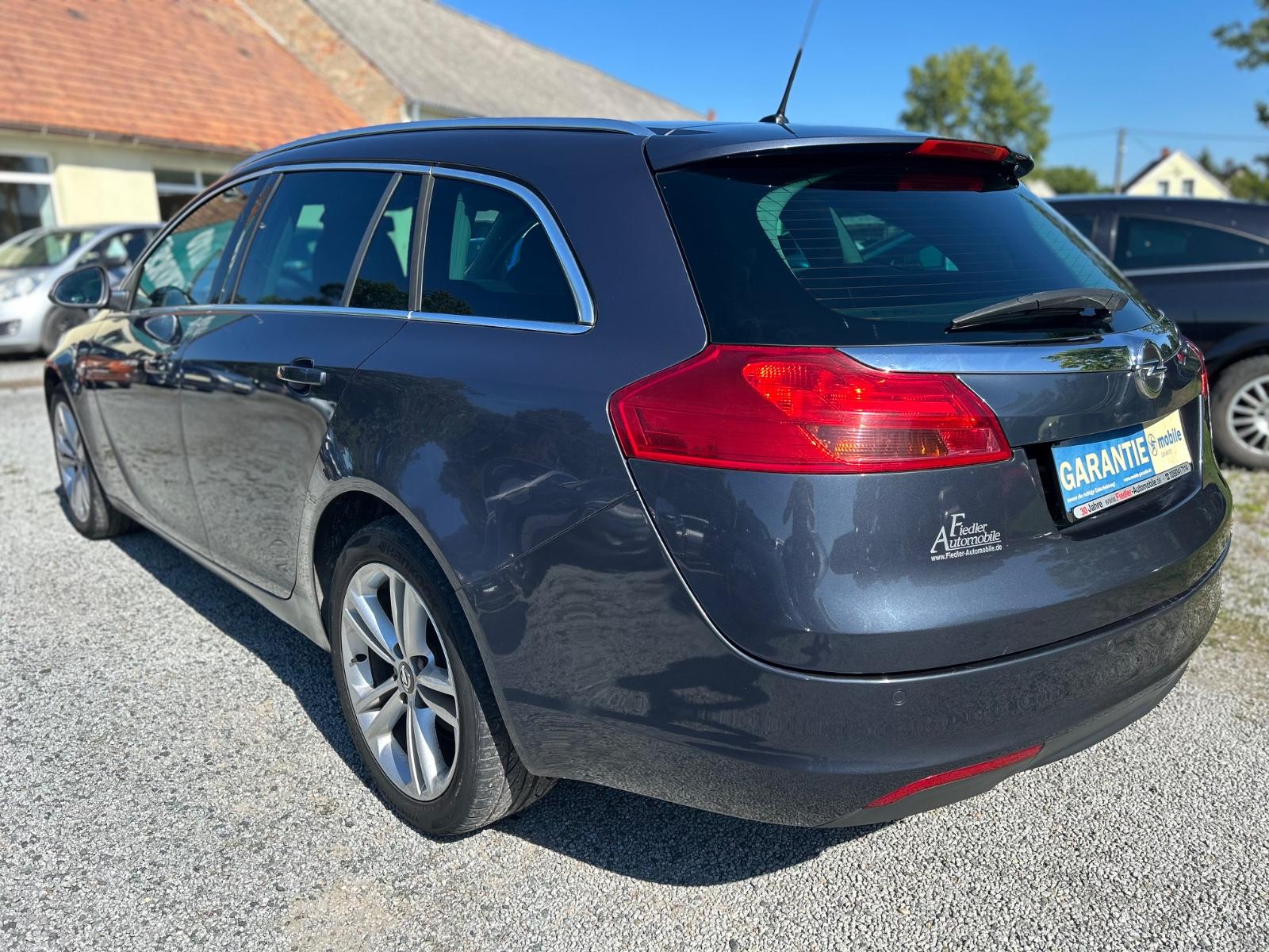 Opel Insignia ST 2.0 CDTI/Klimaaut./Sitzhzg/AHK/Tempo