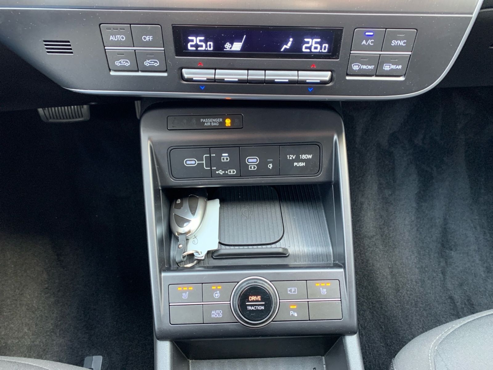 Fahrzeugabbildung Hyundai KONA 1.0 T-GDI 7-DCT Trend Navi LED 1Hd