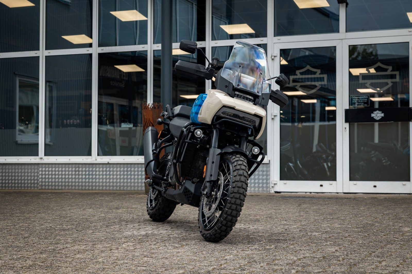 Fahrzeugabbildung Harley-Davidson RA1250S Pan America Special 1.Hand