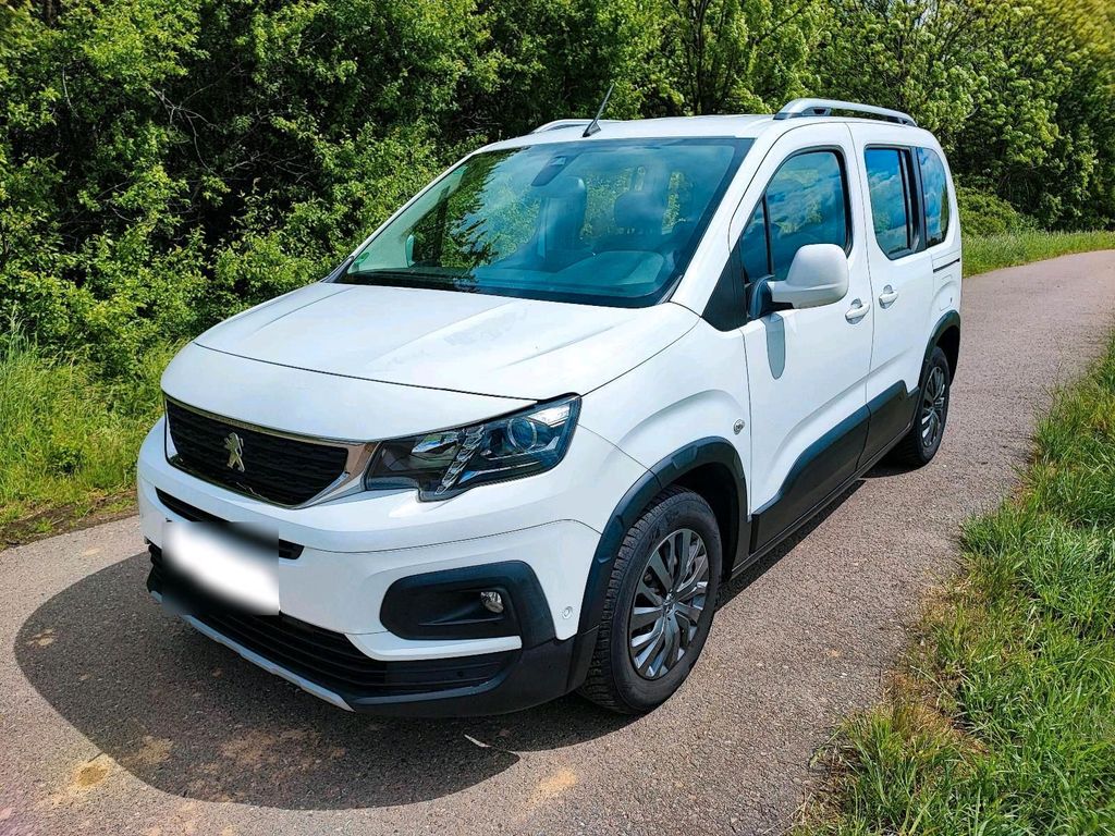 Image of Peugeot Rifter