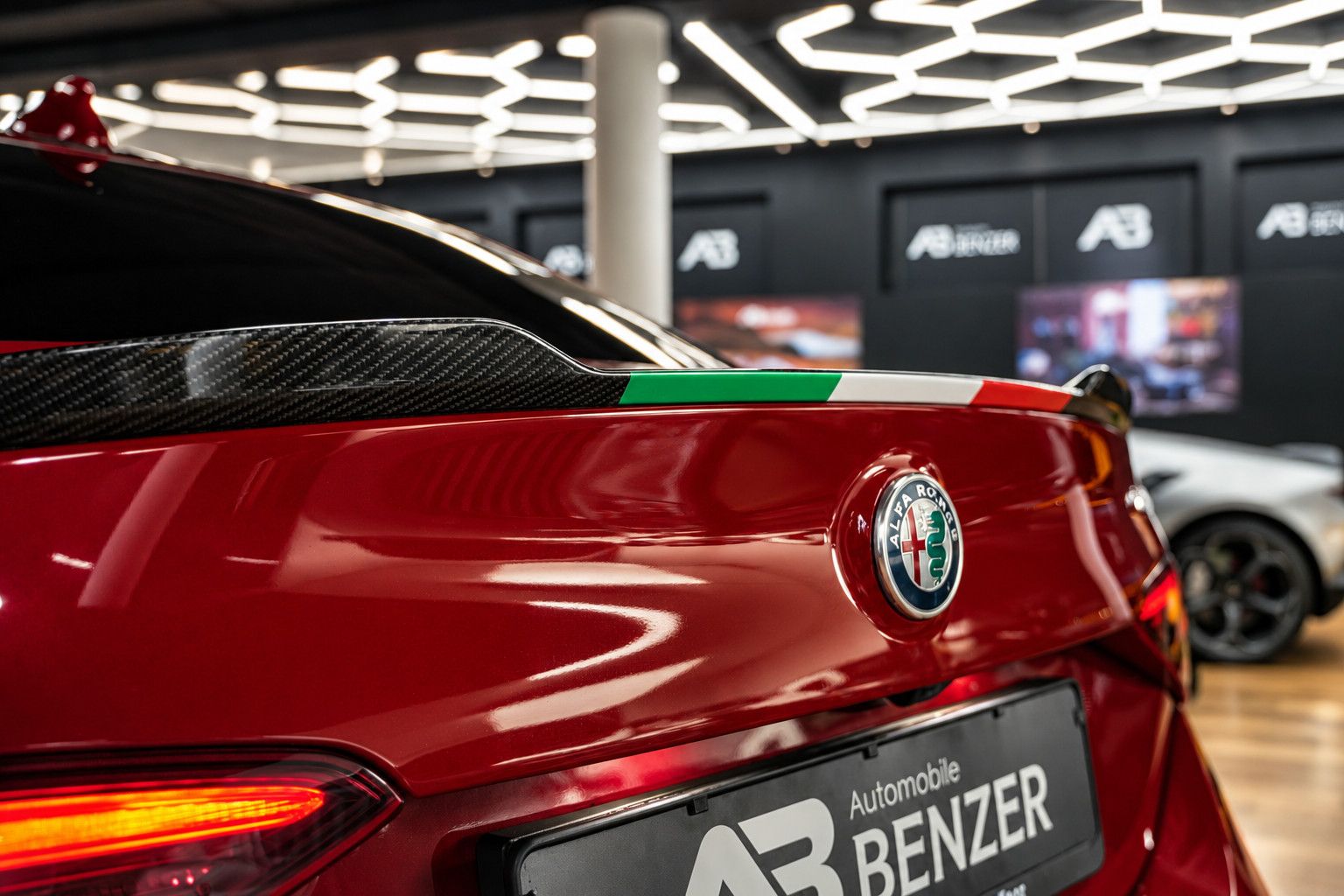 Fahrzeugabbildung Alfa Romeo Giulia Quadrifoglio *Carbon*HarmanKardon*ACC*Kam