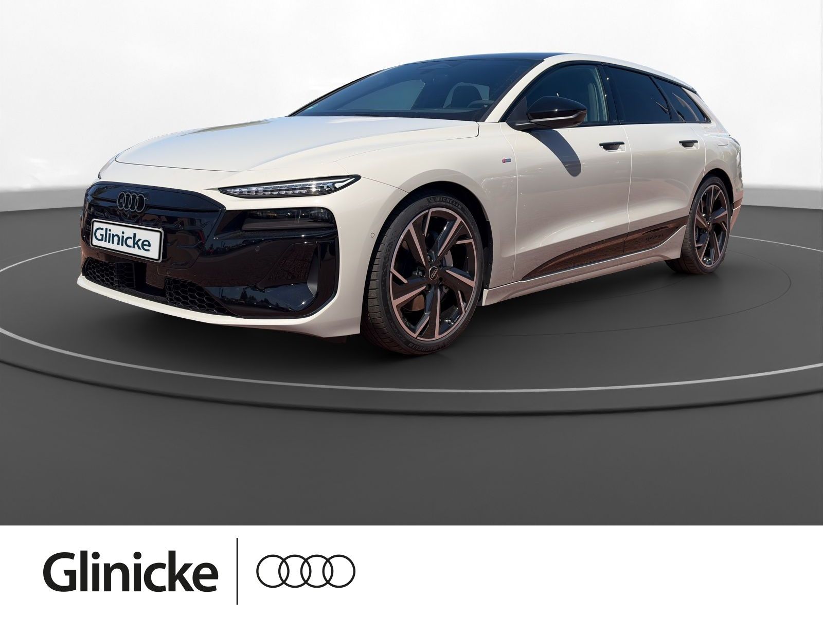 Audi A6 Avant e-tron QUATTRO+S-LINE+PANO+AHK+AR-HUD+