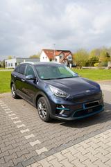Kia Niro EV 150kW Spirit, TÜV 04/27, guter Zustand - Kia Niro EV Gebrauchtwagen