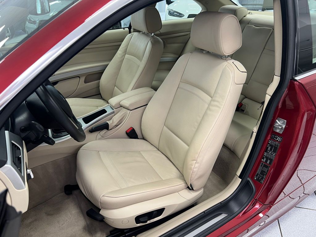 BMW 325 i Coupe*Leder*PDC*Sitzheizung*59T KM*Xenon*