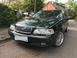 Volvo V70 I, grün met., 8fach bereift, TOP Zustand