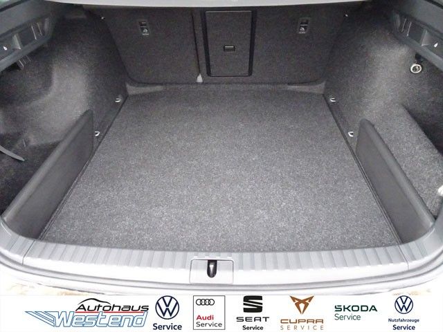 Fahrzeugabbildung SKODA Octavia Combi 1.5l TSI 110kW Automatik Navi Lede