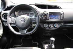 Fahrzeugabbildung Toyota Yaris Y20 Club*Kamera!*Sitzheizung*AHK!*Bluetoot