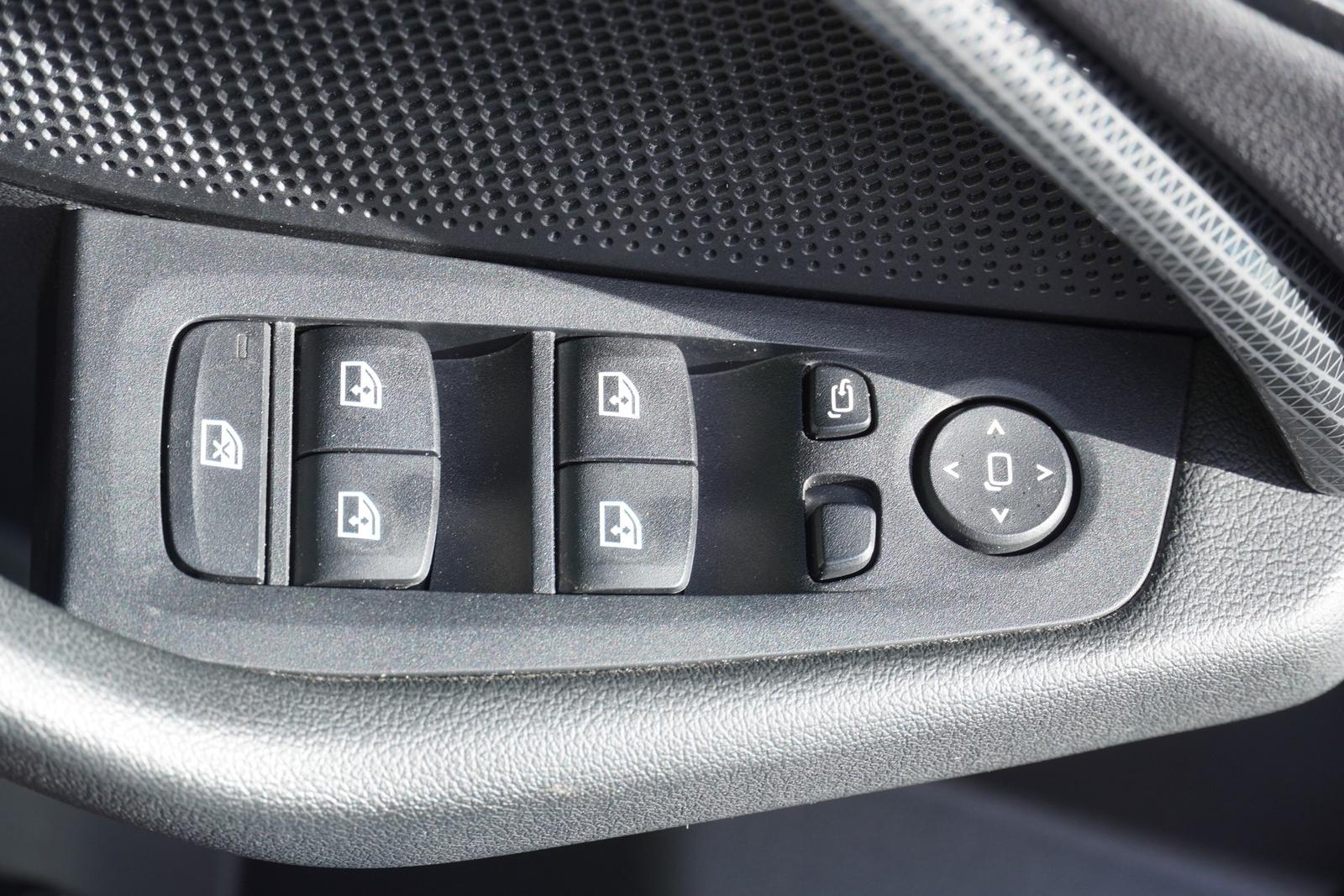 BMW 118 i Sport Line Aut. LED ACC Totwinkel Tempomat, миниатюра 28