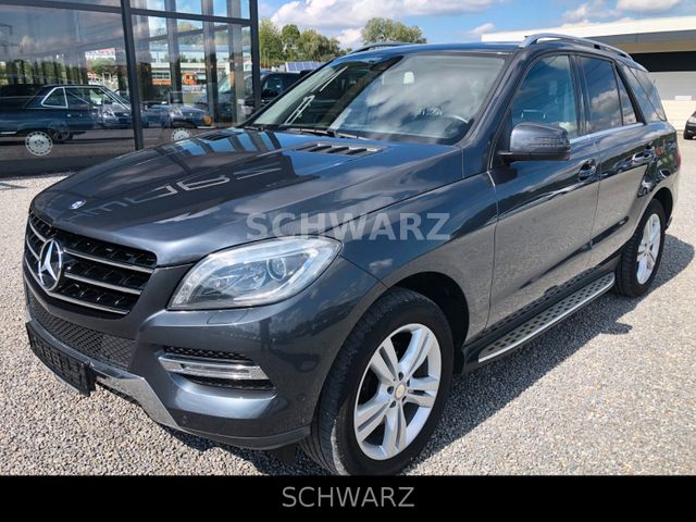 Mercedes-Benz ML 350 BlueTEC 4MATIC*AHK*Bi-Xenon*COMAND*Sport-