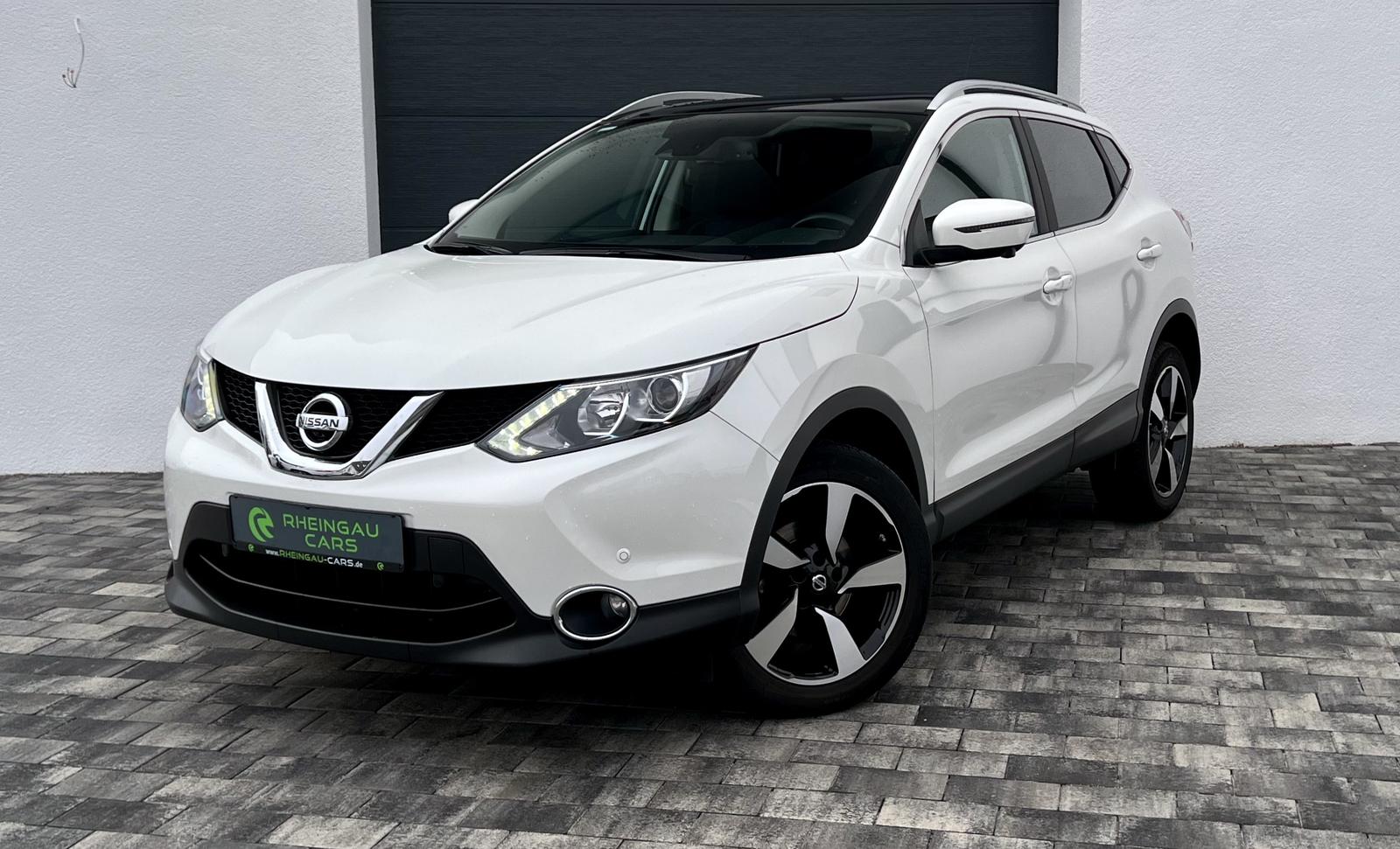 Nissan Qashqai N-Connecta 1.6PANO RFK 360° NAVI SH TEMP